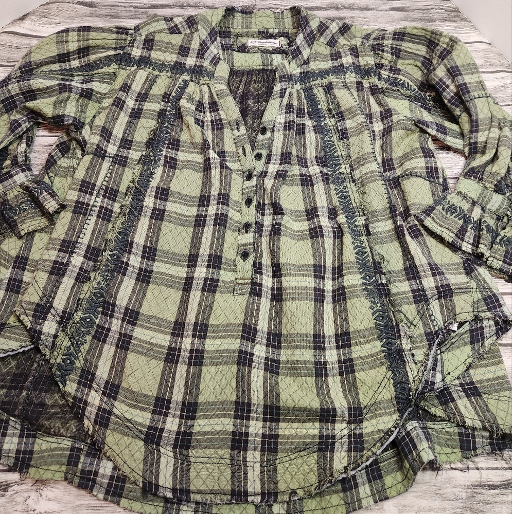 We The Free Plaid Blousy Top